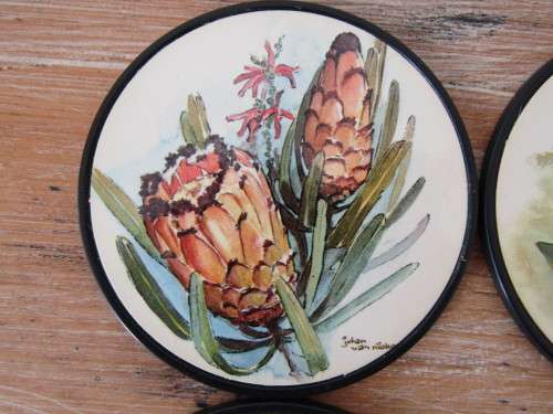 Vintage boxed set of 6 hand made coasters, flower motive, unused