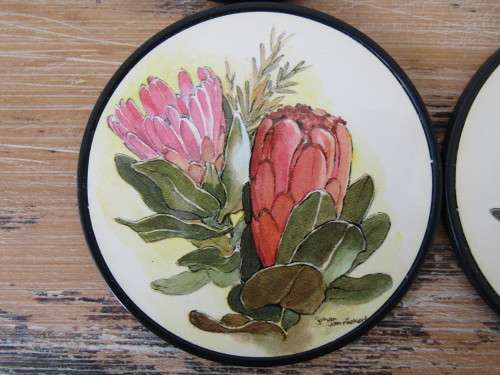 Vintage boxed set of 6 hand made coasters, flower motive, unused