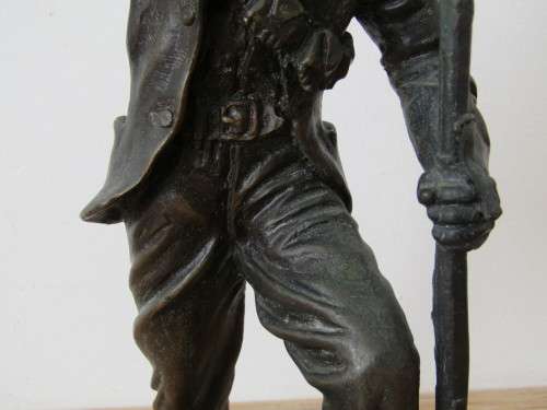 Original rare Phil Minnaar bronze statue of a Boer war Verkenner / Scout, signed and numbered, 32cm