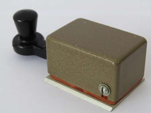 Vintage Morse code transmitter, excellent condition **No reserve Telecommunication auction now on**
