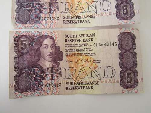 Lot of 3 South African R5 bank notes, CL Stals