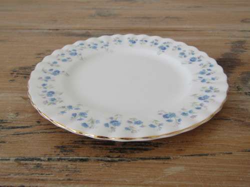 Royal Albert "Memory Lane" tea trio, 1st quality - 4 available