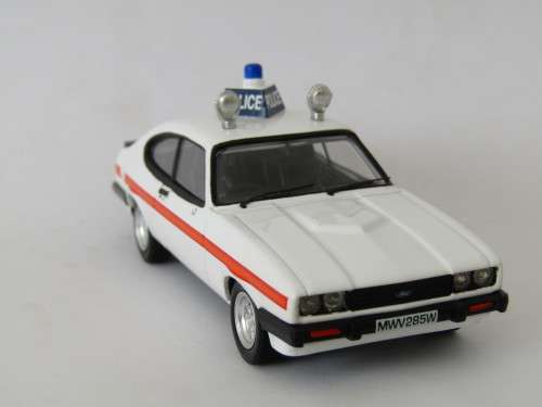 Collectable metal die cast scale model, Vanguards Police series, Ford Capri 3.0 S, mint in box