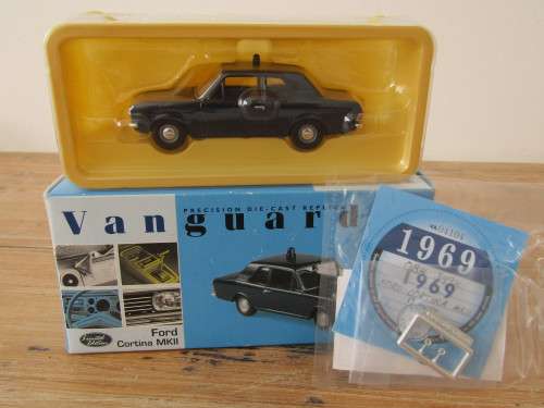 Collectable metal die cast scale model, Vanguards Police series, Ford Cortina MK2, mint in box