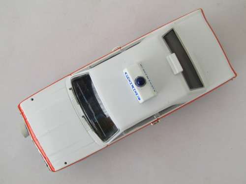 Collectable metal die cast scale model, Vanguards Police, Ford Cortina MK2, mint in box