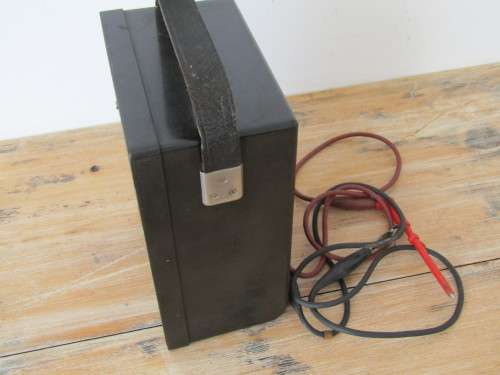 Vintage General Electric Selectest meter in bakelite casing, complete with test leads