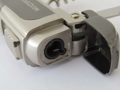 Collectable quality vintage pocket folding Knife, Lighter *No reserve auction Now On at Port no.5*