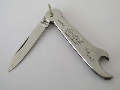 Collectable quality vintage pocket folding Knife, Coca Cola *No reserve auction Now On at Port no.5*