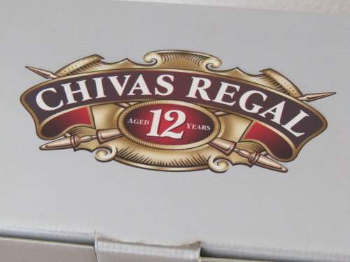 Boxed gift set, Chivas Regal 12 year old blended Scotch Whisky (750ml), incl. 2 glases. B374, SE581