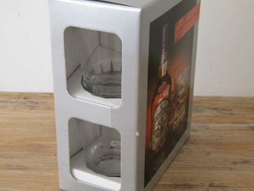 Boxed gift set, Chivas Regal 12 year old blended Scotch Whisky (750ml), incl. 2 glases. B374, SE581
