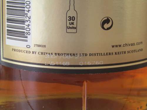 Boxed gift set, Chivas Regal 12 year old blended Scotch Whisky (750ml), incl. 2 glases. B374, SE581
