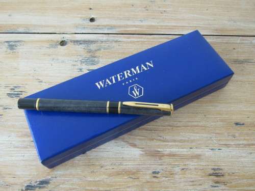 Vintage boxed Waterman fountain Pen with 7 ink replacement cartridges