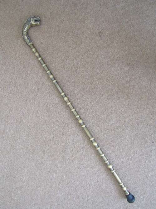 Vintage Brass Oriental walking Stick with Dragon Head handle, 95cm, excellent condition