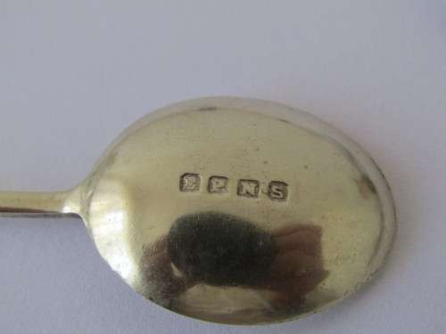 Set of 8 silverplated Coffee Bean spoons, marked EPNS, 10cm