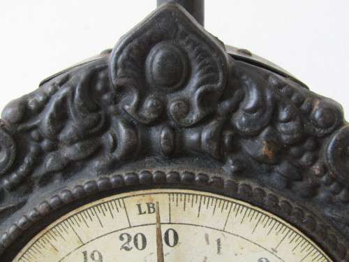 Vintage ornate metal Household Scale no.49, British made, 20Lb, 27.5cm tall, working