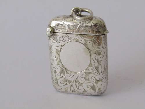 Vintage / antique silverplated Vesta Case with hinged lid