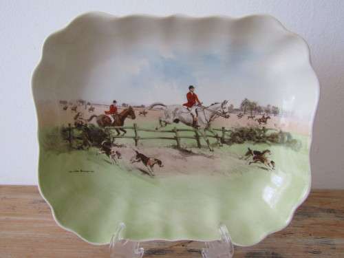 Lot of 3 original Royal Doulton Horse Themed Bowls, D6326, excellent condition *Crazy R1 start*
