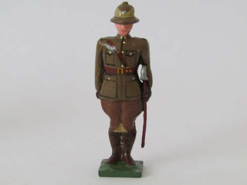 Vintage boxed set of 6 "Natal Police 1905" lead toy soldiers figures, 6cm