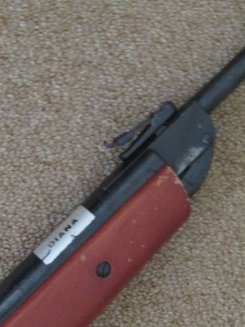 Original vintage Diana Milbro G25 Air Rifle. Great Britain, excellent working condition, 98cm