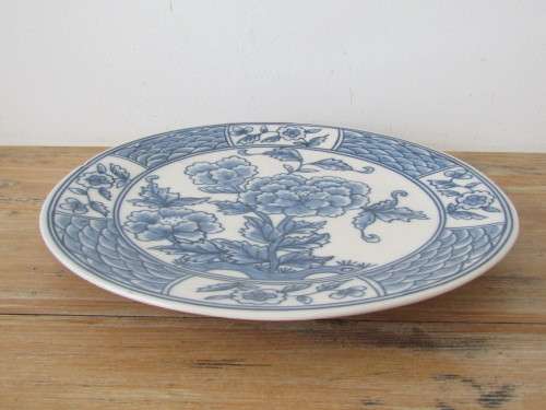Antique early 20th century large Oriental blue and white Peony Plate, 31cm diameter