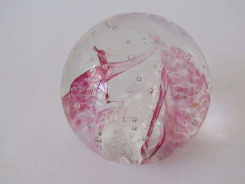 Original vintage Selkirk art glass Paperweight, Windswept, original box, mint condition, 7cm diam