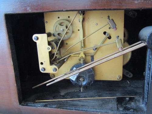 Vintage 1946 Art Deco Enfield mahogany veneered Mantle Clock with pendulum and plaque, 40cm, working