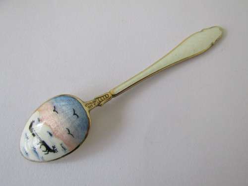 Lot of 2 vintage gold plated Sterling Silver and Enamel Spoons, 10cm and 12cm, 28g (Value R350+)