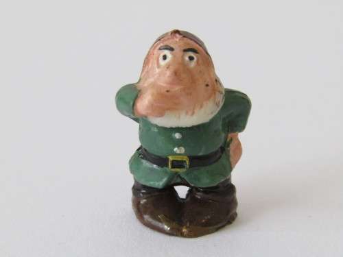 Lot of 2 Disneykins Figurines Marx Toys Hong Kong 1961, Sleepy and Sneezy