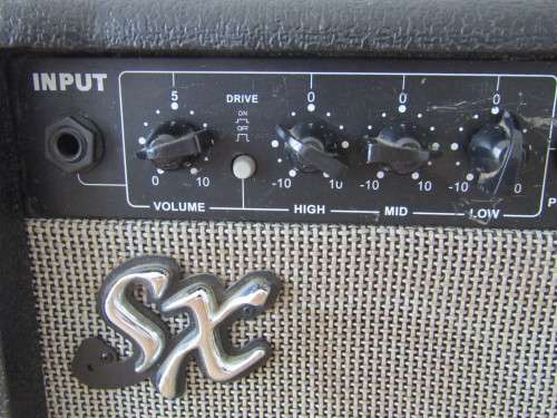 SX Guitar Amp in excellent working order, 27cm x 27cm x 17cm
