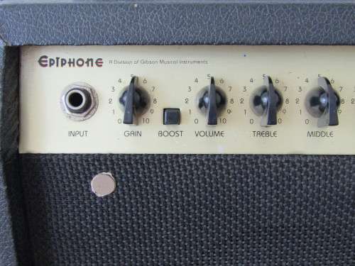 Vintage Epiphone Studio 10S Guitar Amp in excellent working order, 29cm x 29cm x 10cm