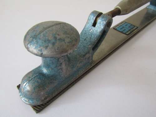 Vintage Sykes Pickavant Rasp, British, durable metal construction, excellent condition, 36cm