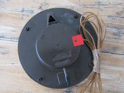 Vintage 1950's Retro Westclox electrical Wall Clock in excellent working condition, 19cm diameter