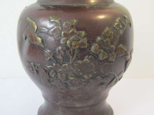 Very old and rare Japanese solid Bronze Vase / Burner in excellent condition, large 30cm tall