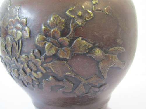 Very old and rare Japanese solid Bronze Vase / Burner in excellent condition, large 30cm tall