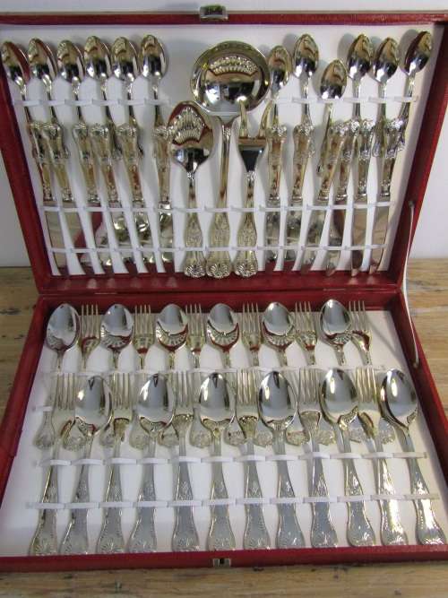 Complete  vintage 51 piece Gold Plated Cutlery set, LBL Italy, A800 EP Zing, serves 12, un-used