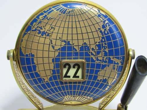Vintage brass and enamel Desk Calander and Pen Stand in excellent working condition, 12.5cm high