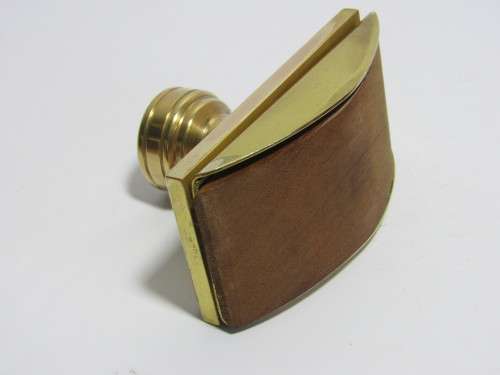 Vintage heavy solid brass Blotter in excellent condition, 10.5cm