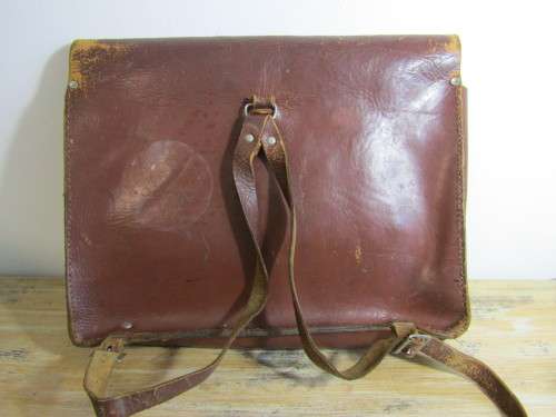 Very nice vintage leather School Backpack in excellent condition, 41cm x 32cm