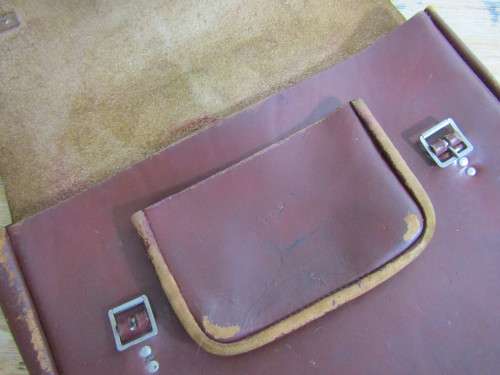 Very nice vintage leather School Backpack in excellent condition, 41cm x 32cm