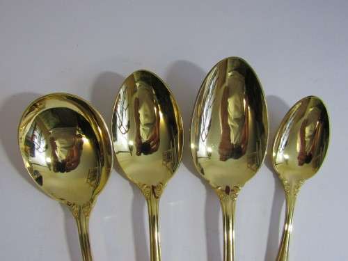 Vintage Eetrite 24ct gold plated "Baroness" Cutlery Set  in wooden Canteen, 123 piece, pristine cond