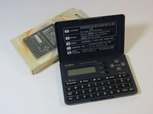 Vintage Casio SF-2000-W Digital Diary, multi function **No reserve auction Now On at Port no.5**
