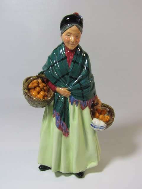 Exquisite Rare vintage 1940's Royal Doulton figurine "The Orange Lady" HN1953, 21cm, pristine