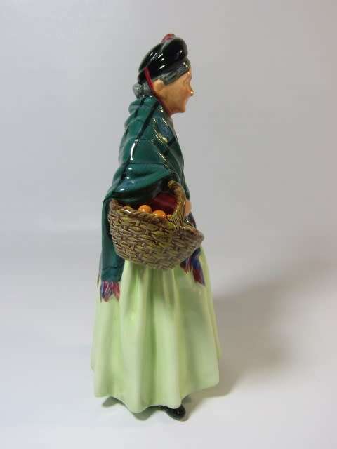 Exquisite Rare vintage 1940's Royal Doulton figurine "The Orange Lady" HN1953, 21cm, pristine