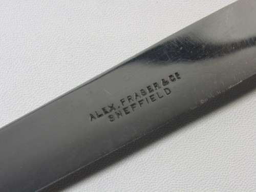 Vintage boxed set of 12 Alex Fraser & Co. Sheffield Butter Knives with faux bone Handles, 22.5cm