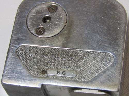 Complete Wallace Hardness Meter set in original Case, Rubber hardness degrees, excellent, working