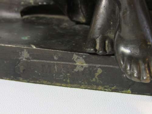 Beautiful antique late 1800's French Signed Bronze Sculpture of a Maiden, 32cm, 7Kg, excellent cond.