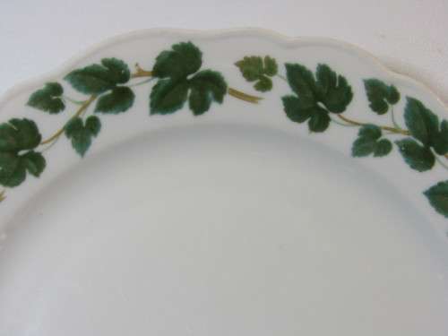 Pair of vintage porcelain Plates, Lorenz Hutshenreuther, Germany, 19cm diameter, excellent cond