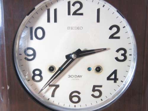 Rare vintage 1950's original Seiko mechanical 30 Day Calendar Wall Clock, complete and working