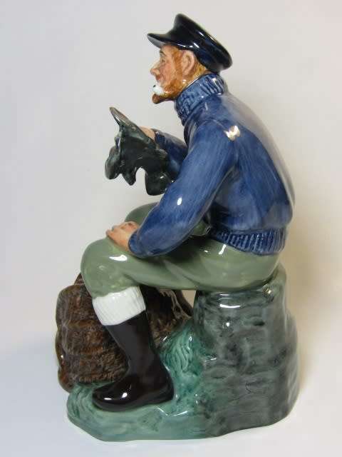Vintage 1963 original Royal Doulton Figurine "The Lobster Man" HN2317, 18cm, prestine condition