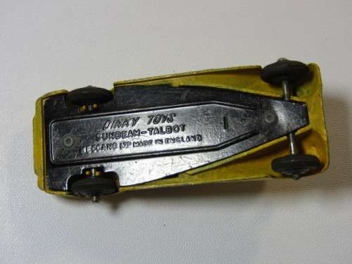 Lot of two very old Meccano Dinky Toys die cast model Cars, Sunbeam - Talbot and Alvis